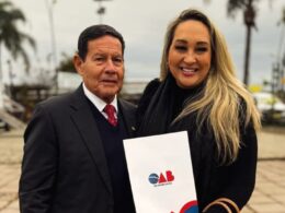 4b0ca5f1 c429 4102 959f e49b6358a667