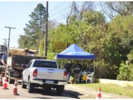 8fafe5ee 1c72 4889 a907 19dbcf2ebe5e