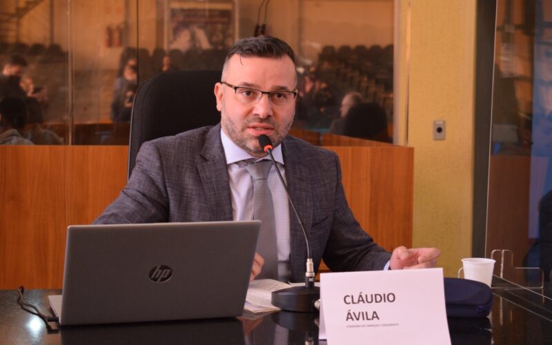 claudio avila vereador gravatai