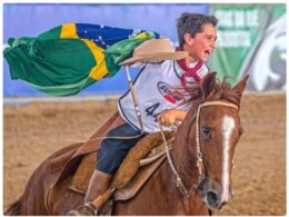 20c5683d b977 443f b61f c5e5eb7c1d98